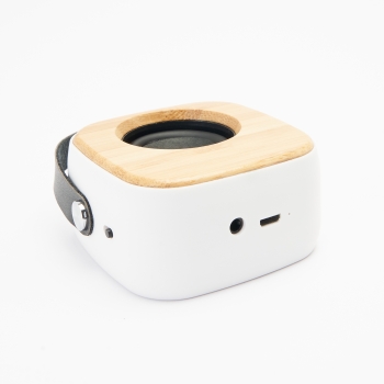 Alesso Bluetooth-Lautsprecher wireless mit ABS-Gehäuse, natürlicher Bambusfront und sichtbarem Kegel